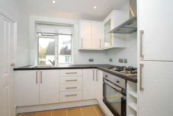 2 bedroom Flat to re...